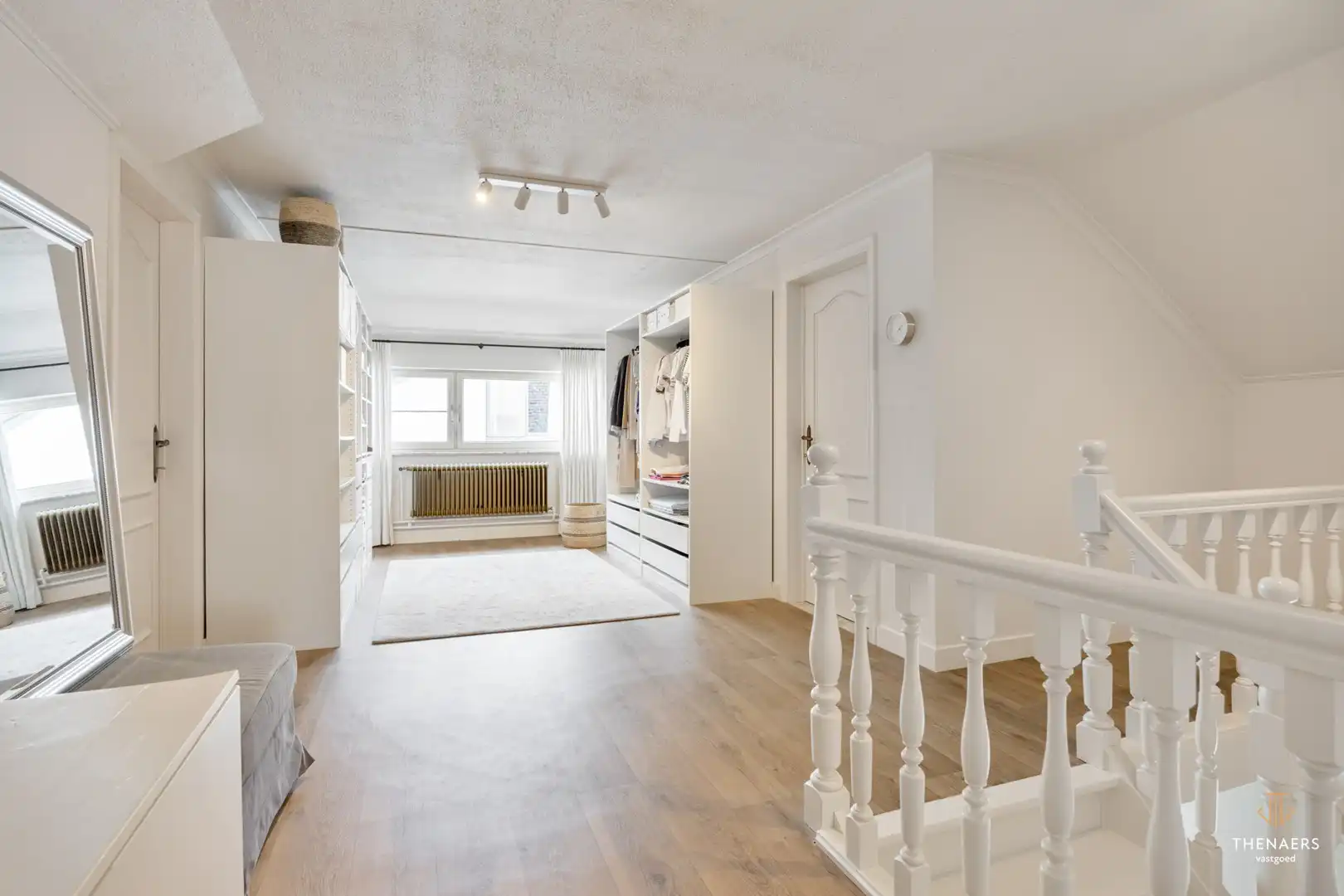 Charmante en bijzonder ruime open bebouwing met prachtige tuin en 4 slaapkamers in Sint-Truiden – Zepperen. foto 30