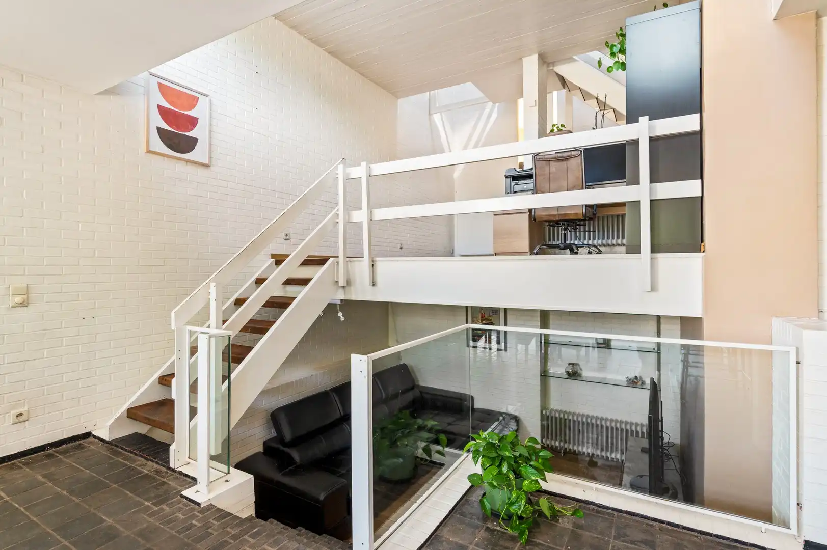 Lichtrijke 4slpk-woning met tuin en polyvalente ruimte foto 7