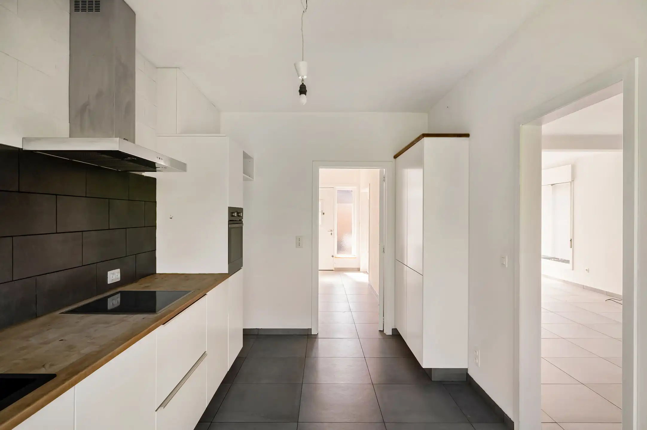 Rustig gelegen en energiezuinige woning met 3 slaapkamers op een prachtig perceel van 381 m² foto 6