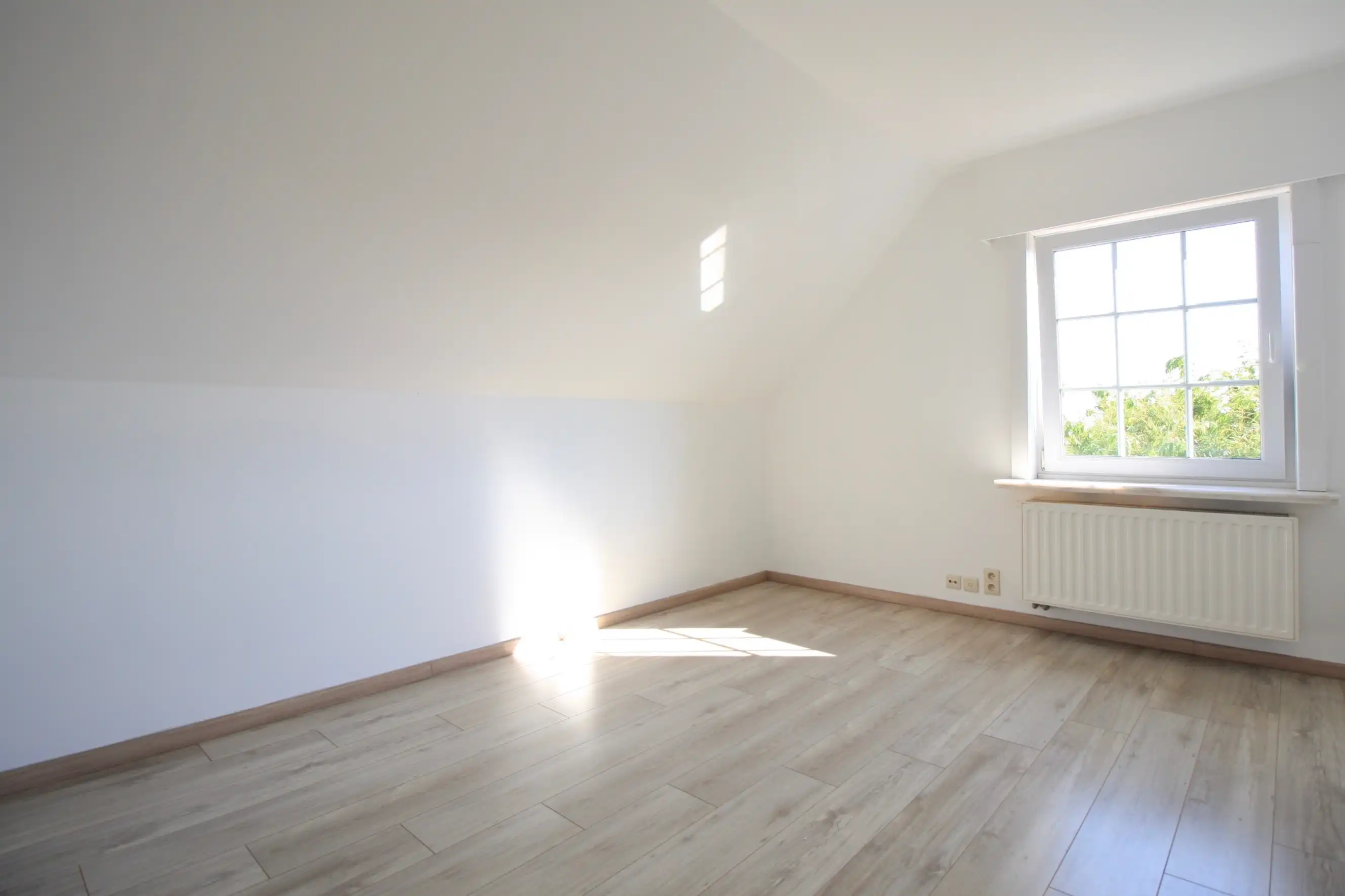 Villa met tuin en carport te huur in Kruishoutem -  Kruisem. 3 slaapkamers foto 22