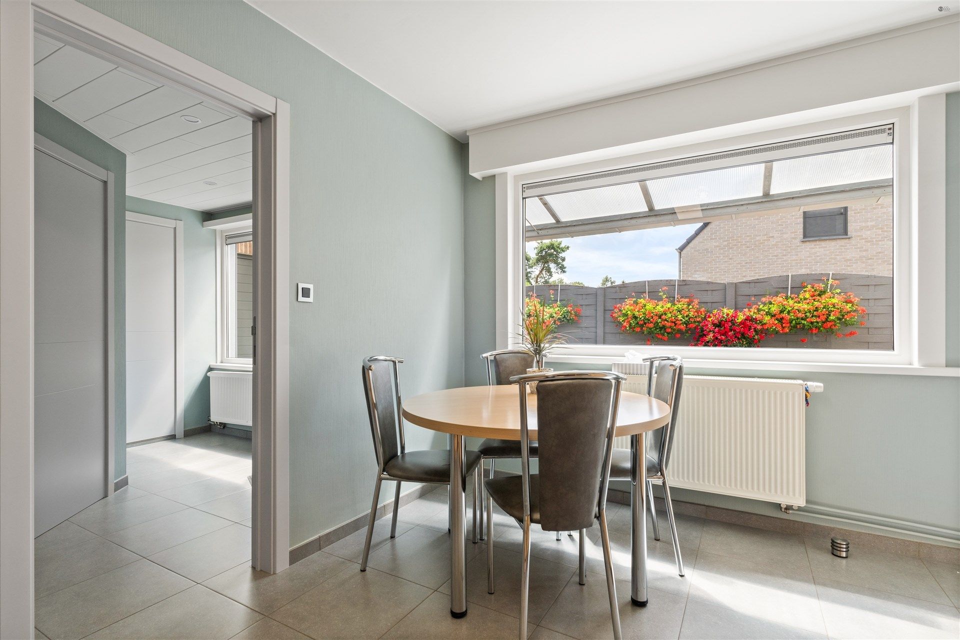 instapklare woning met 4 slaapkamers foto 6