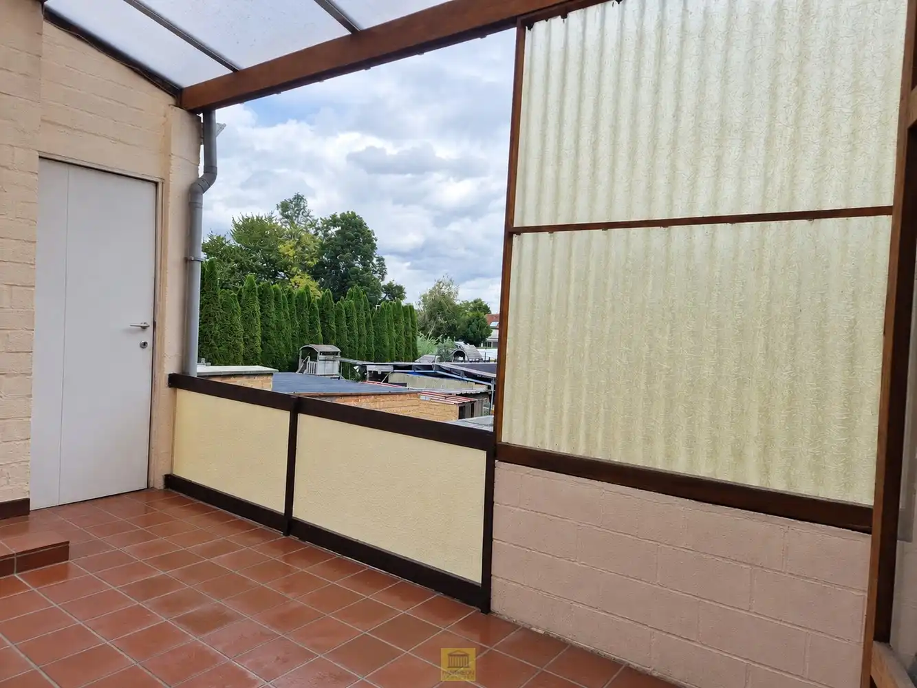 Rustig en centraal gelegen in Haaltert – gebouw met 2 duplexappartementen en 2 ruime garages! foto 28