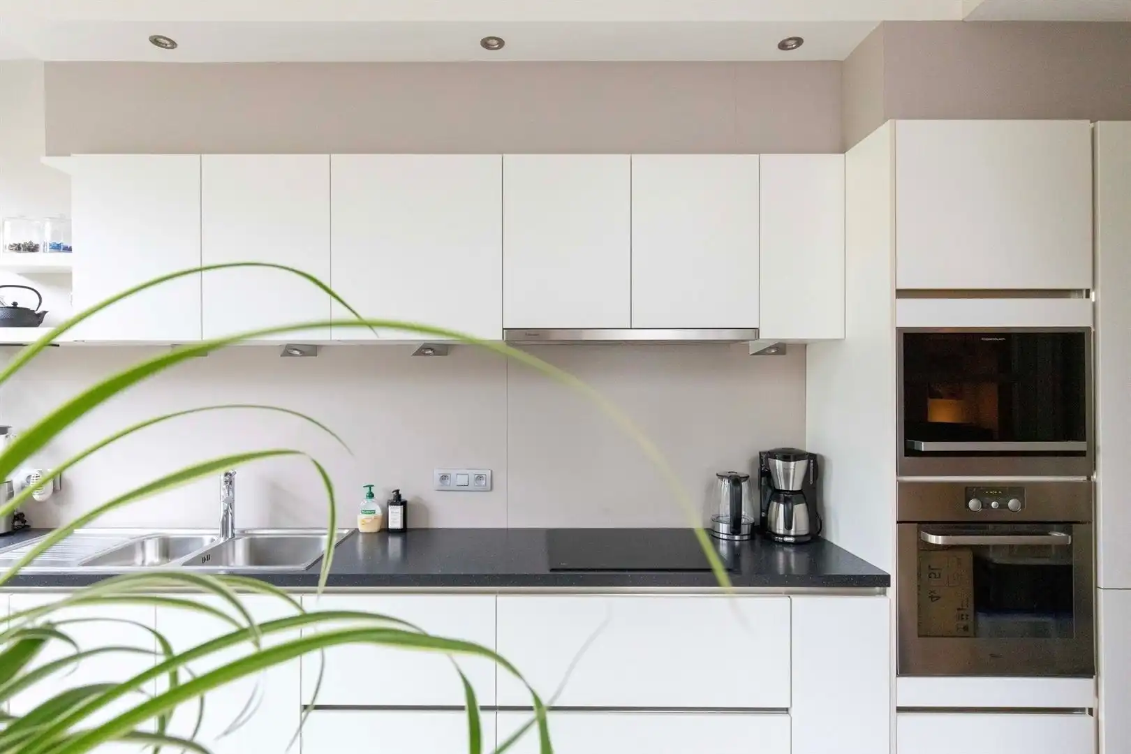 Instapklare woning in gezellige straat te Brasschaat foto 7