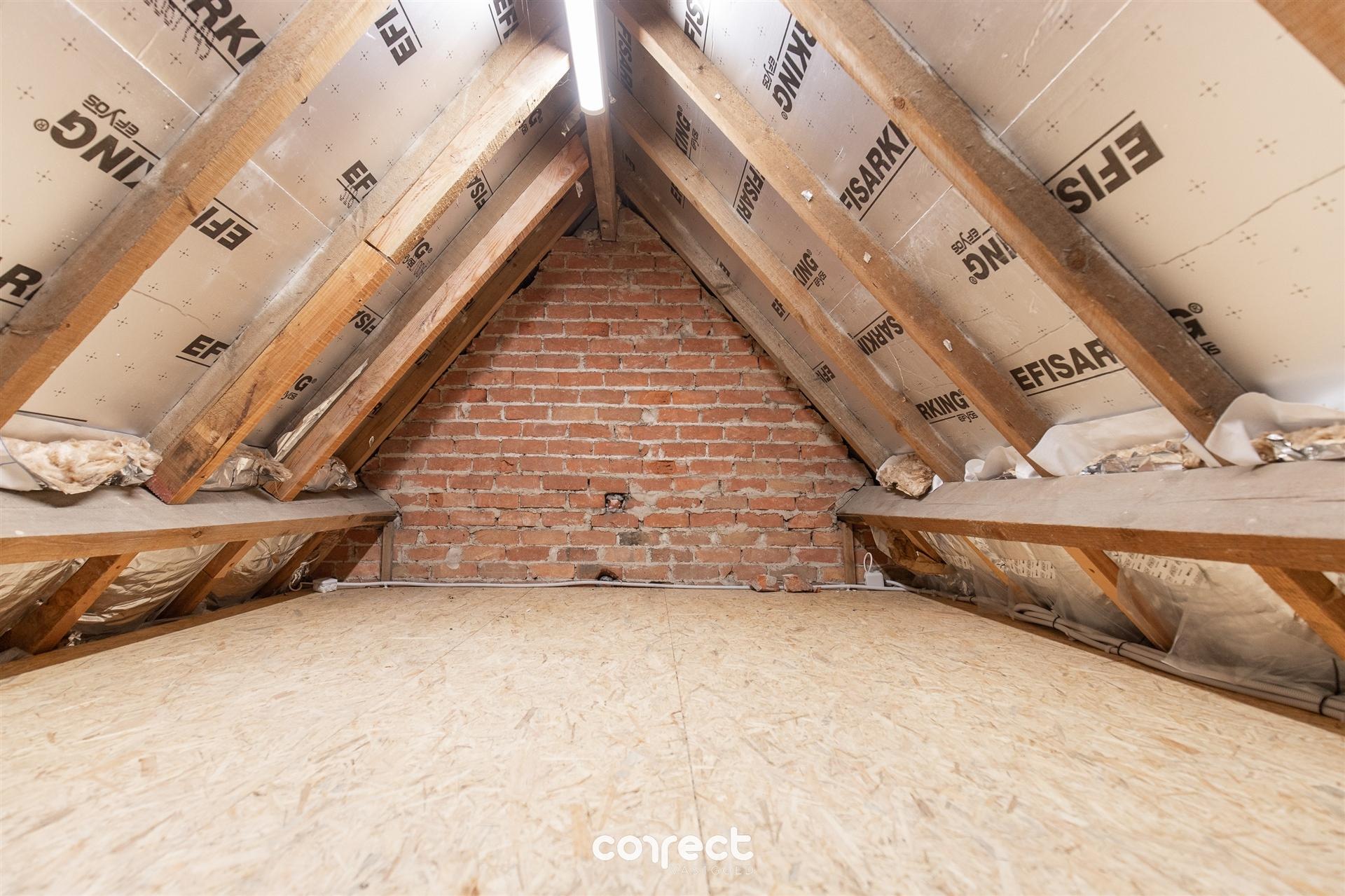 Modern halfopen woning te koop in hartje Oostduinkerke met 3 slaapkamers en diepe tuin foto 29