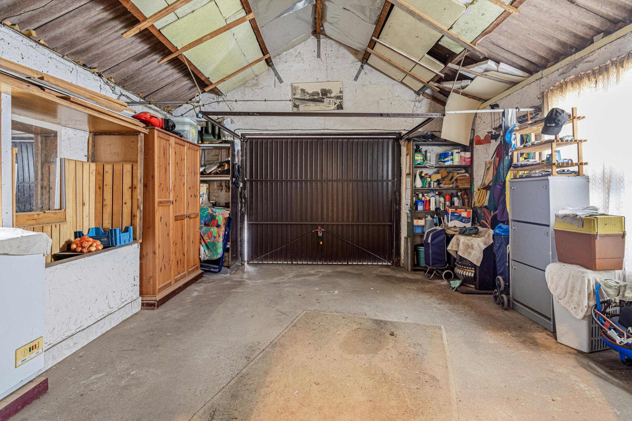 Rustig gelegen open bebouwing met grote tuin foto 38
