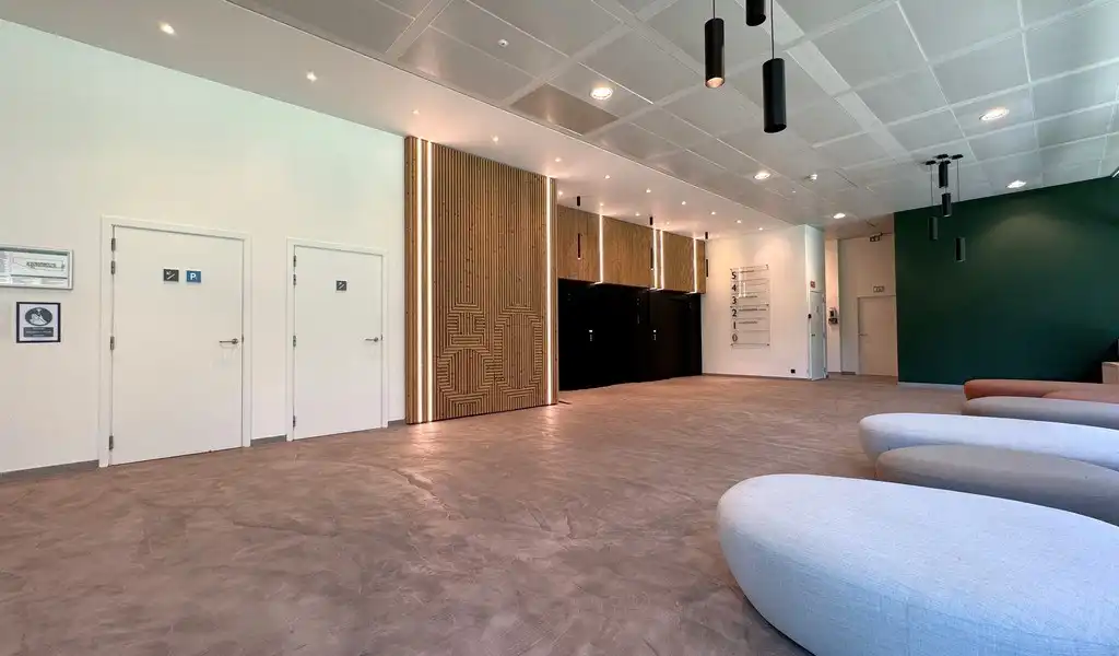 Kantoorruimte te huur in  "Rubens Building" te Berchem foto 12