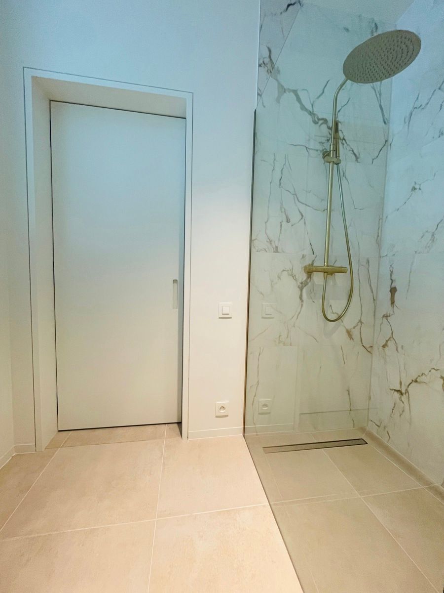 Uniek nieuwbouwappartement met zuidgerichte tuin  foto 23