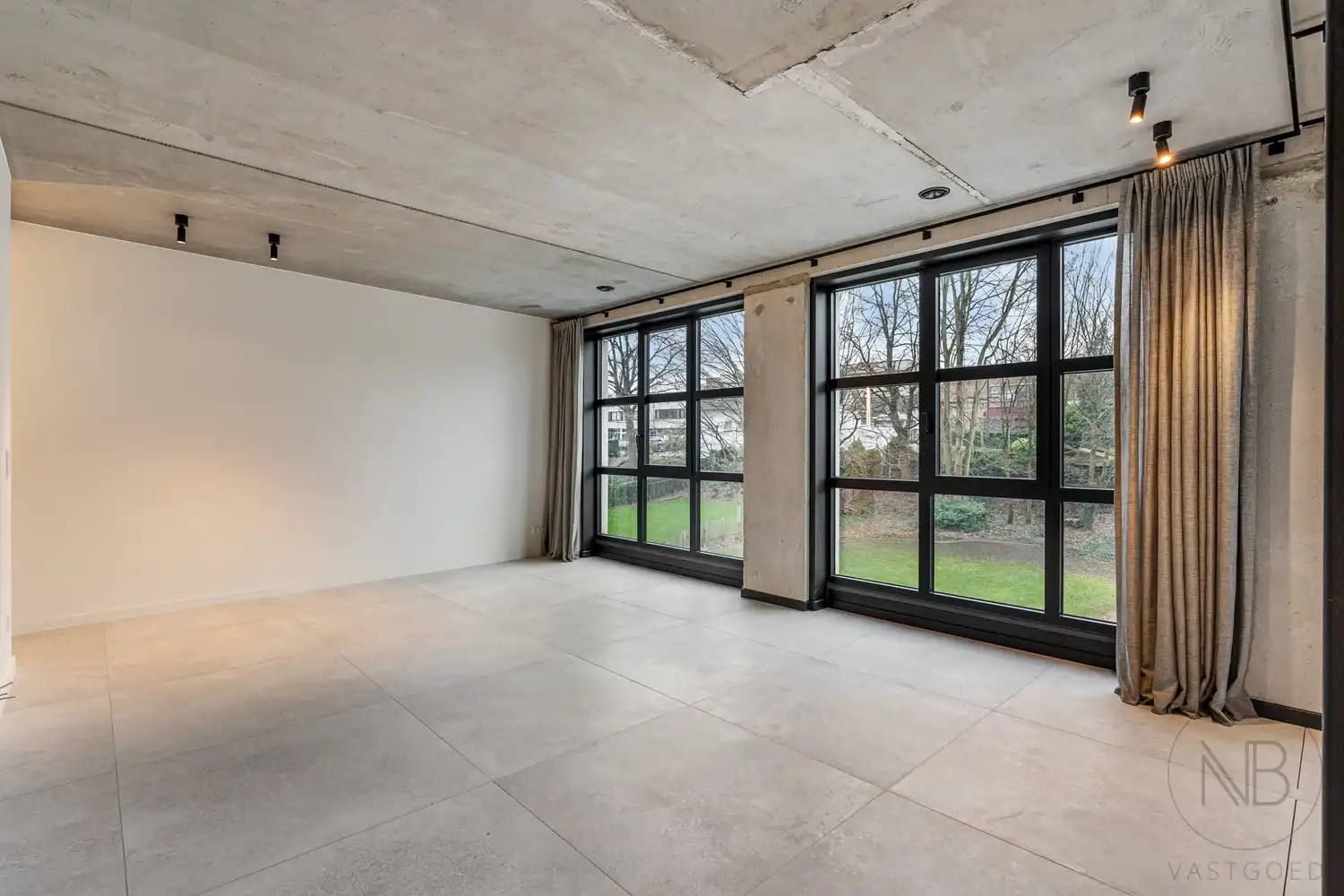 Nieuwbouwappartement met industriële uitstraling in het centrum van Genk! foto 7