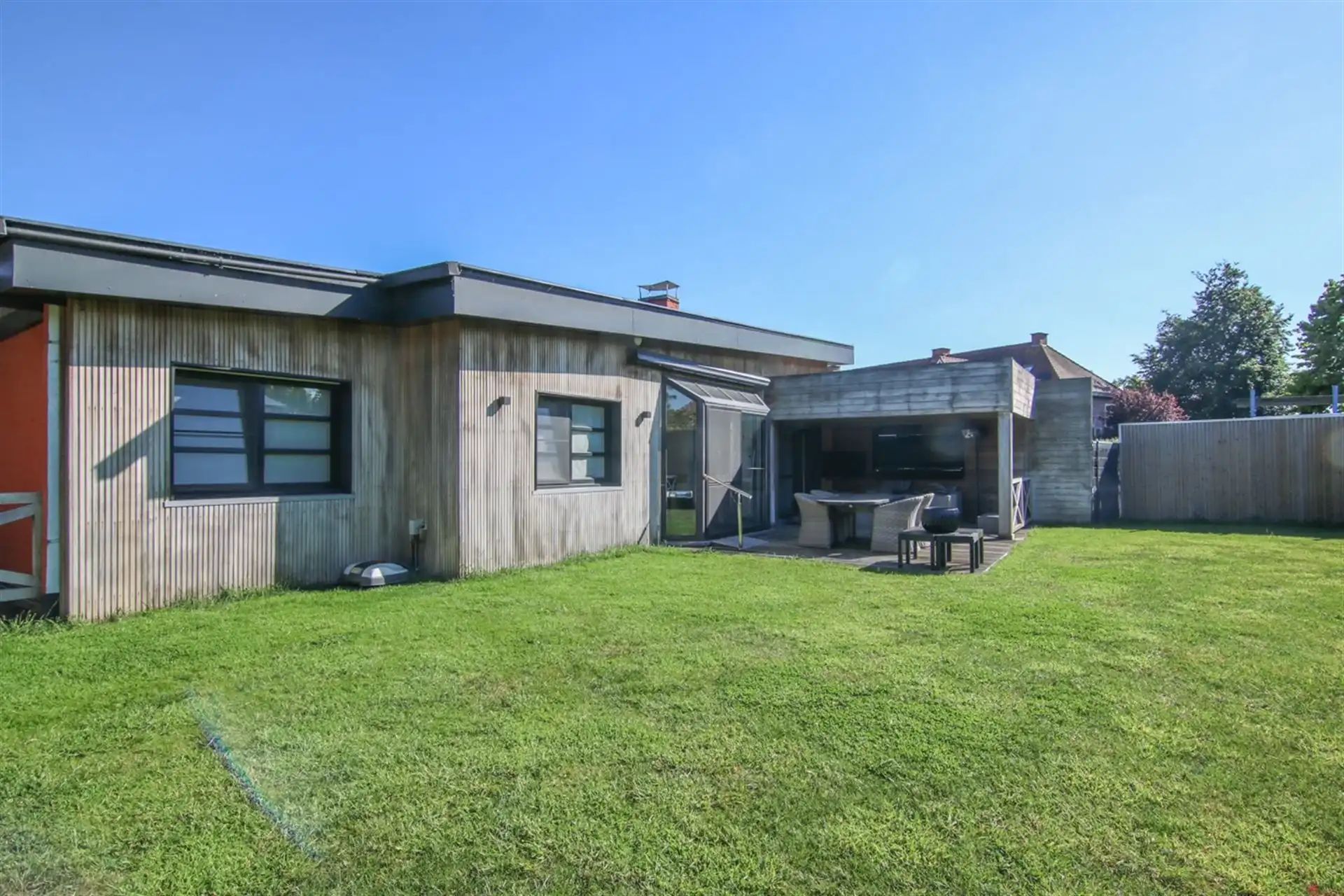 woning met verzorgd magazijn foto 20