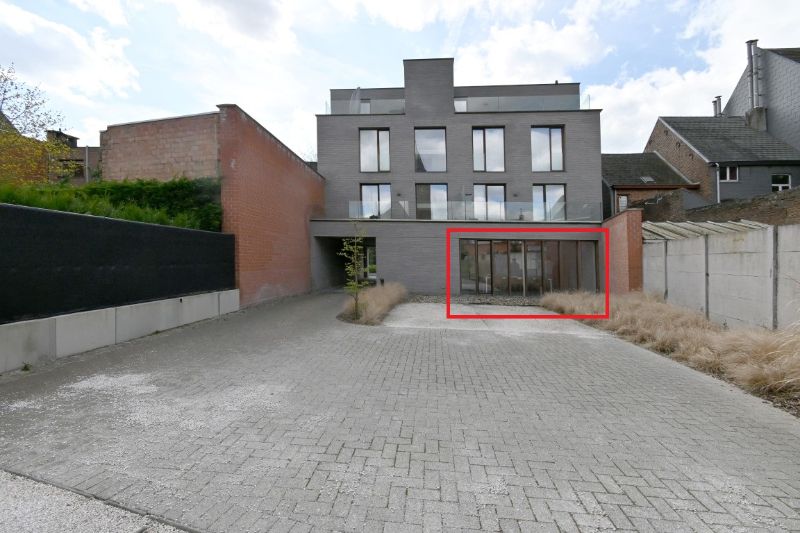 Modern ingerichte kantoorruimte foto 2