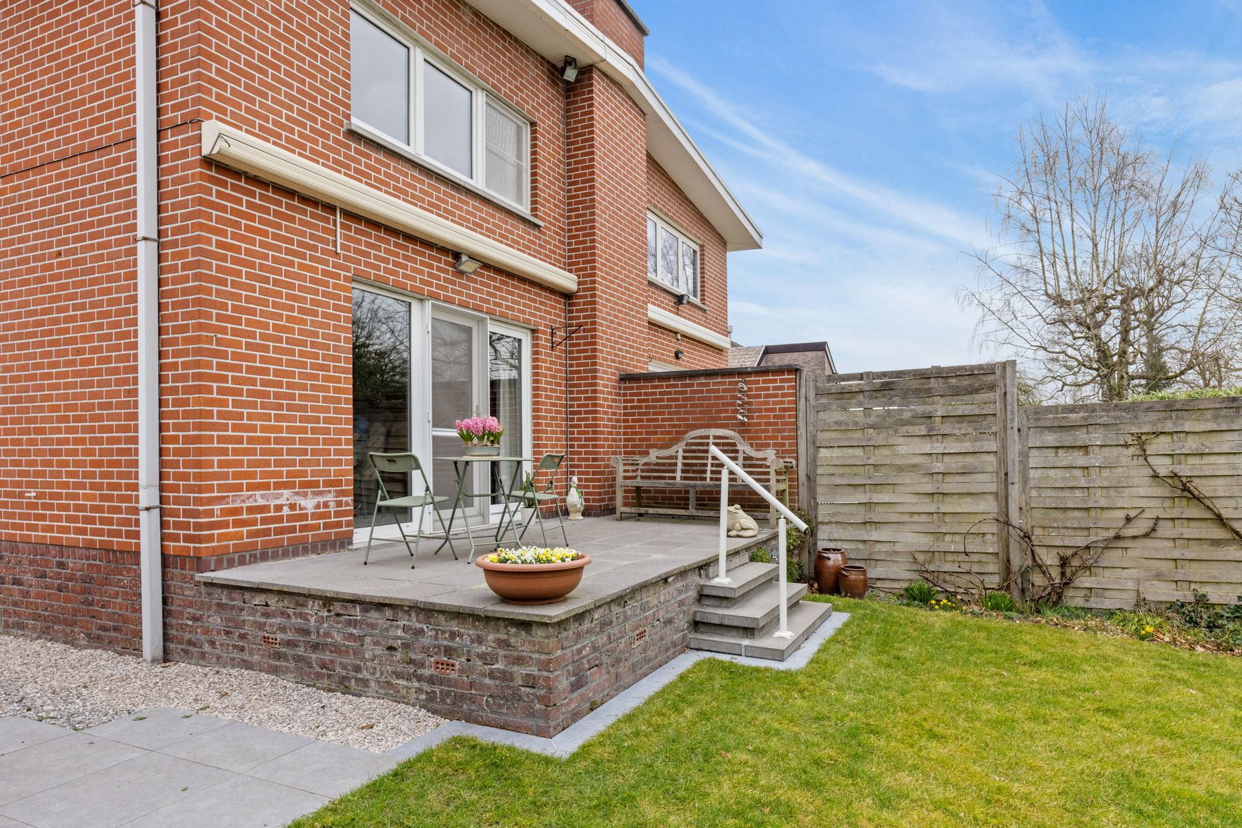 Hoofdfoto van de publicatie: Charmante Woning met Prachtige Tuin in Sint-Martens-Latem