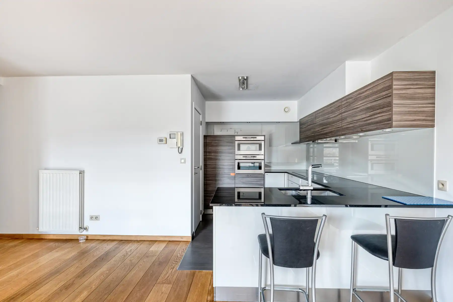 OPTIE Goed onderhouden appartement op eerste verdieping met garage foto 10