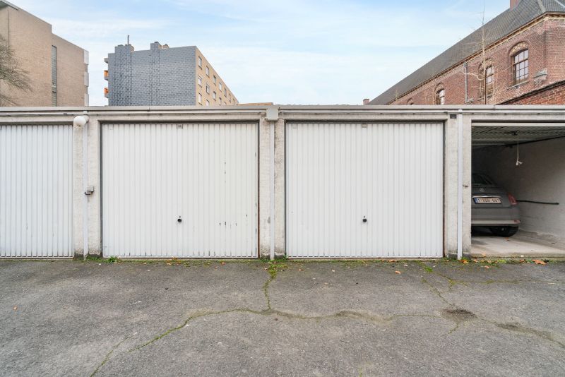 Ruim appartement met zicht op het Polenplein foto 16