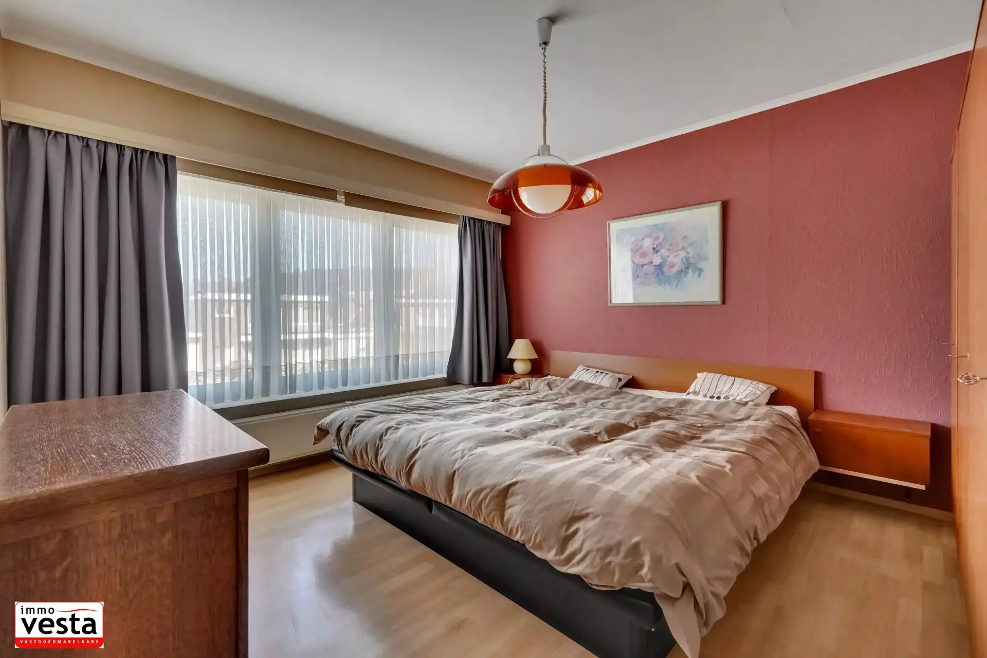 Ruime gezinswoning met 4 slaapkamers foto 15