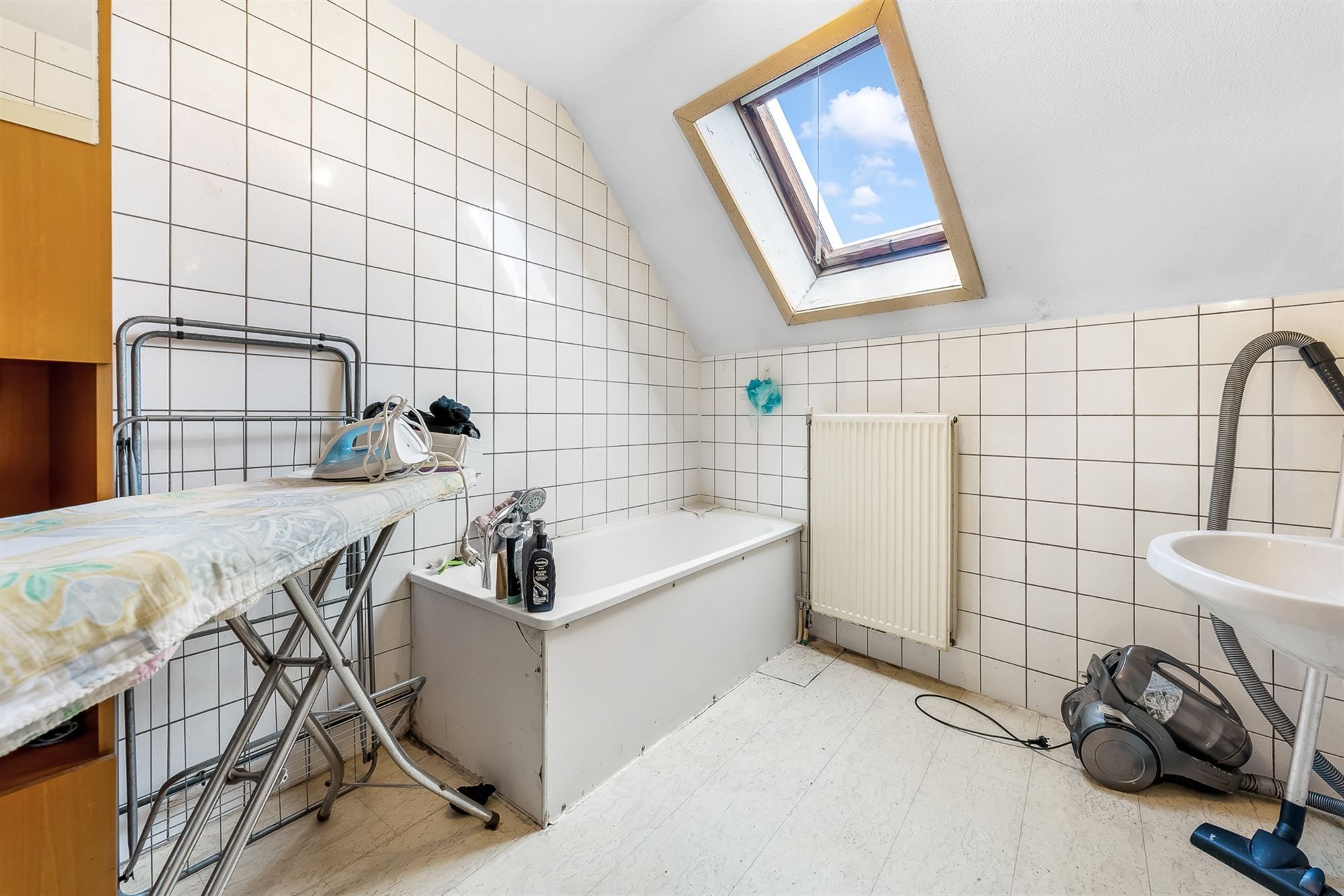 STUDIO MET 1 SLAAPKAMER TE HEUSDEN-ZOLDER, IDEALE INVESTERING! foto 9