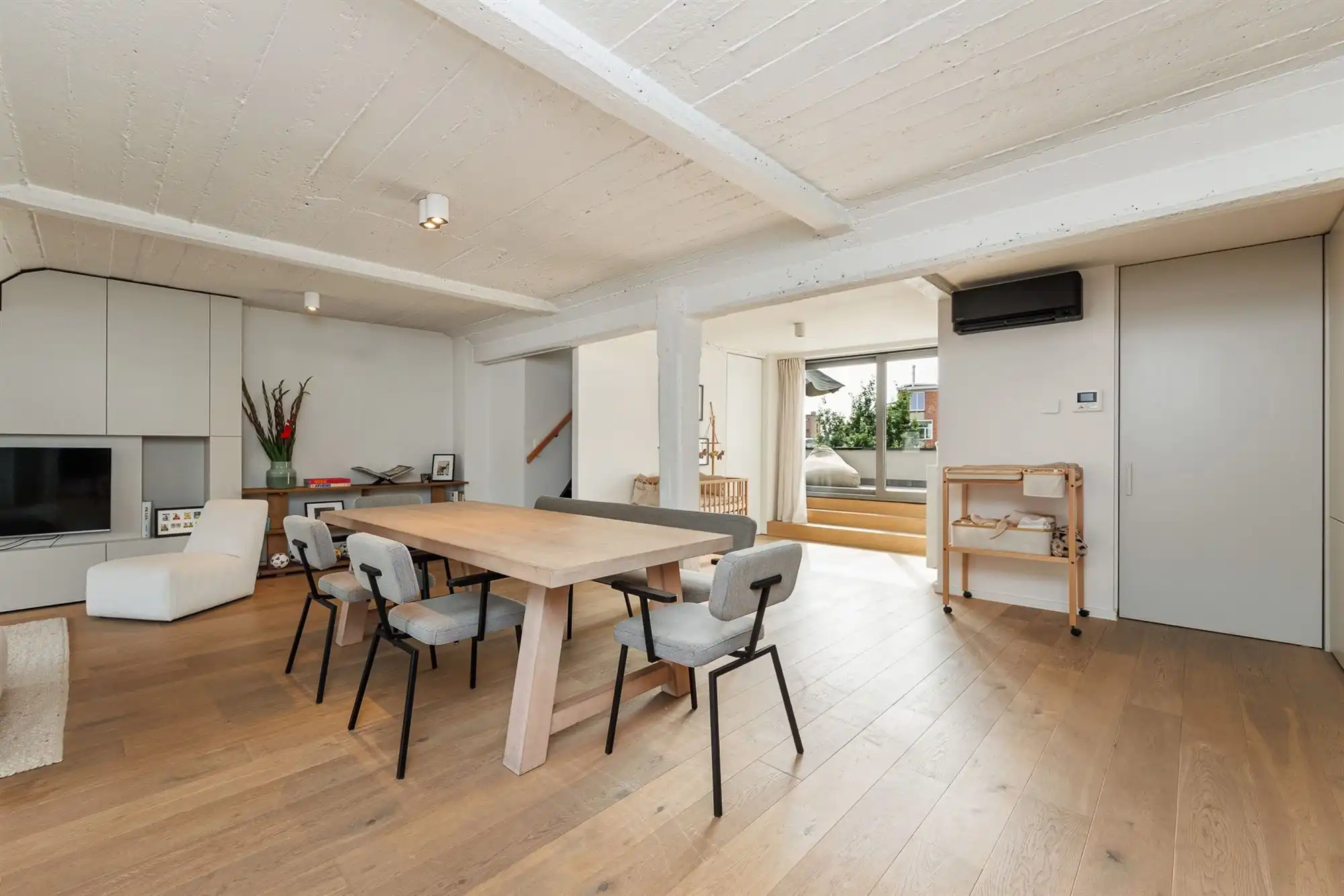 Triplex app. met 3 à 4 slpkmrs. en ruim terras foto 3
