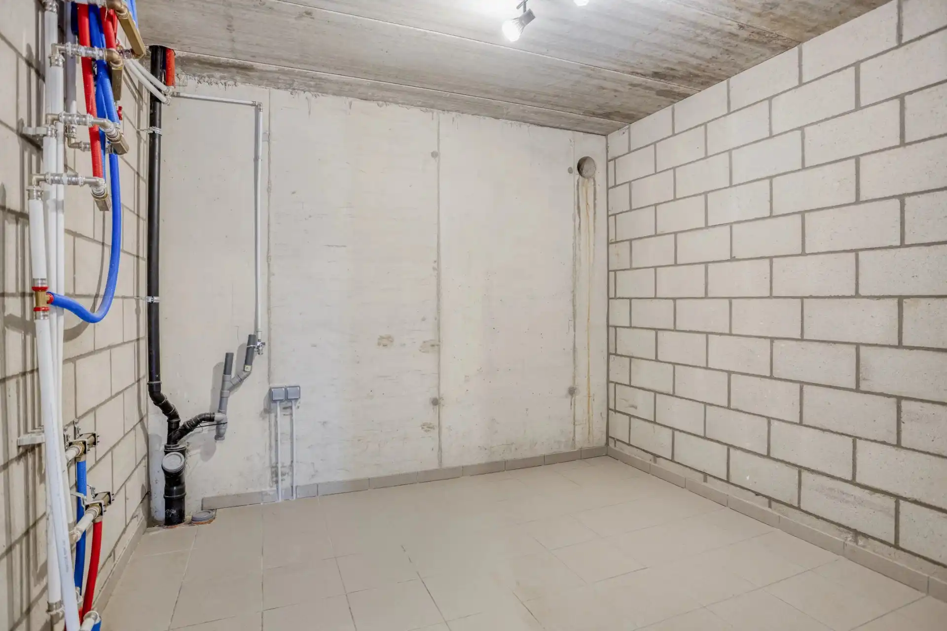ENERGIEZUINIGE RECENTE WONING MET 4 SLAAPKAMERS MET GARAGE IN GINGELOM foto 26