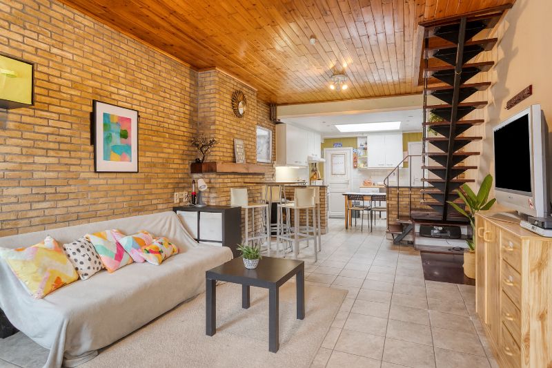 Ideale woning aan station van Dampoort! foto 2