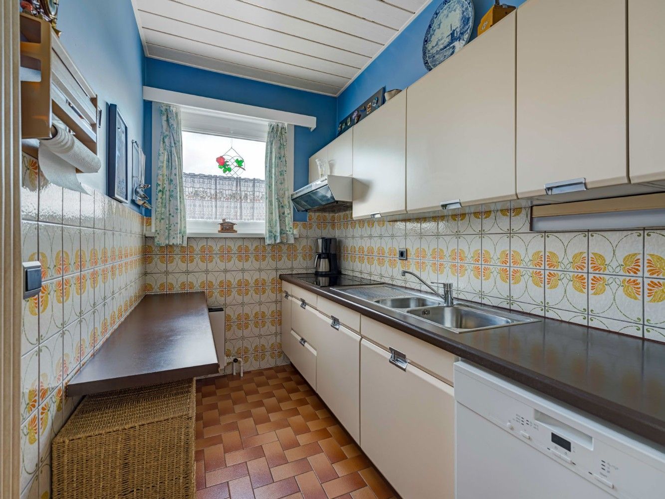 Keurig, instapklaar app. op 2e verd. met 2 slpk., terras en garage foto 9