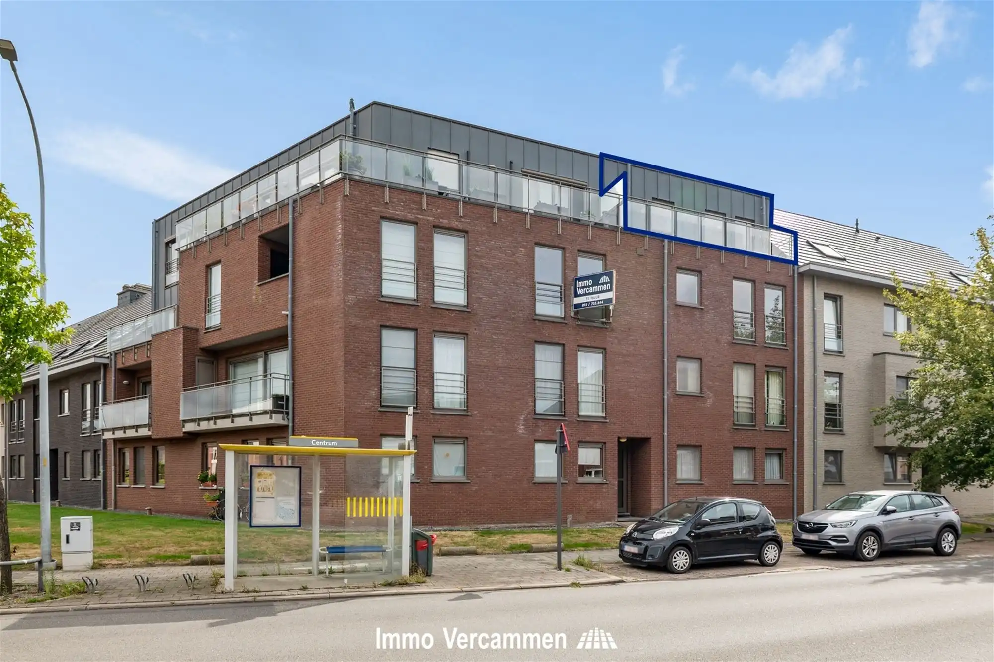 Perfect instapklaar dakappartement te Putte foto 2