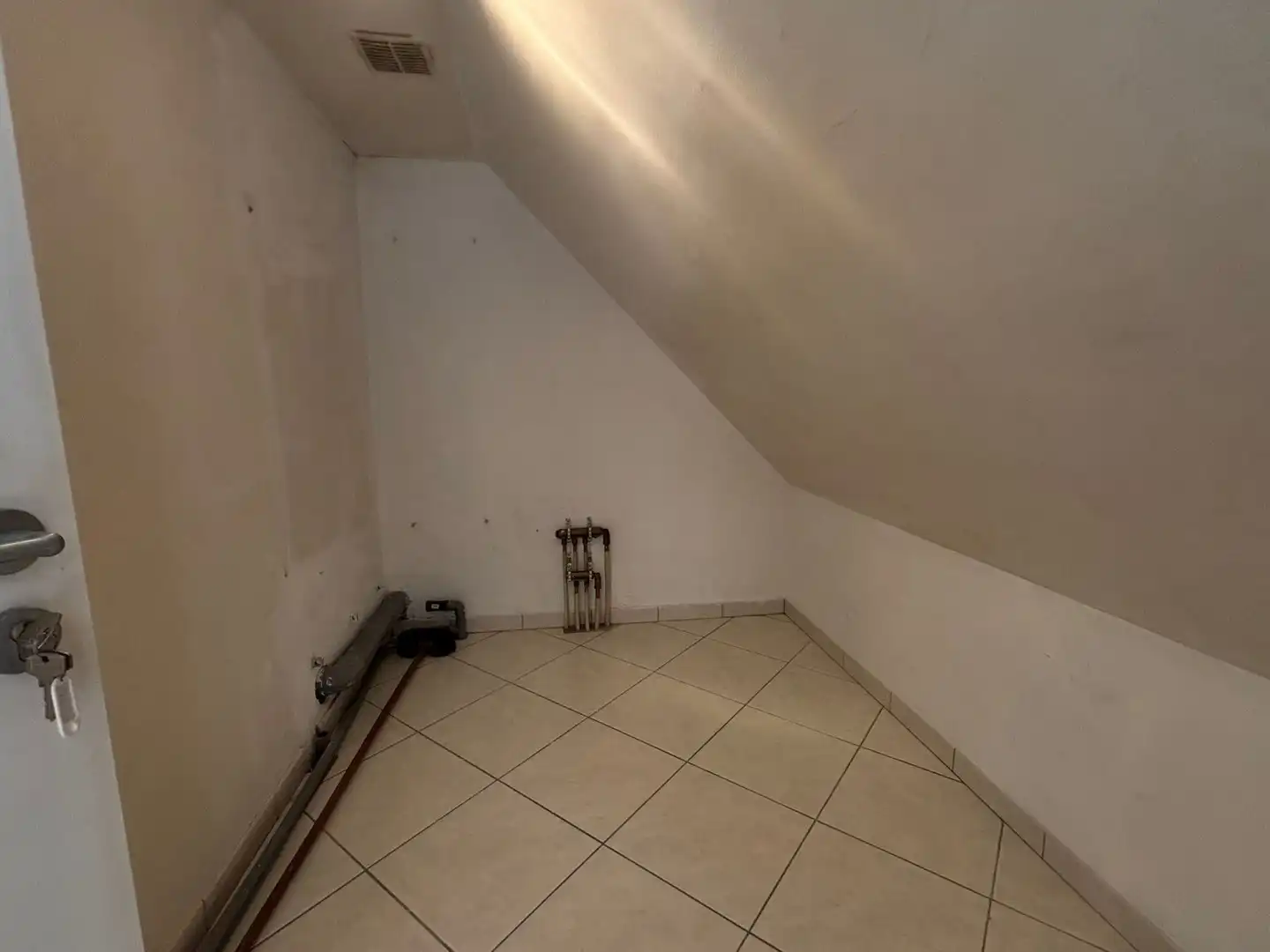 DUPLEXAPPARTEMENT MET 4 SLAAPKAMERS EN 3 BADKAMERS foto 19