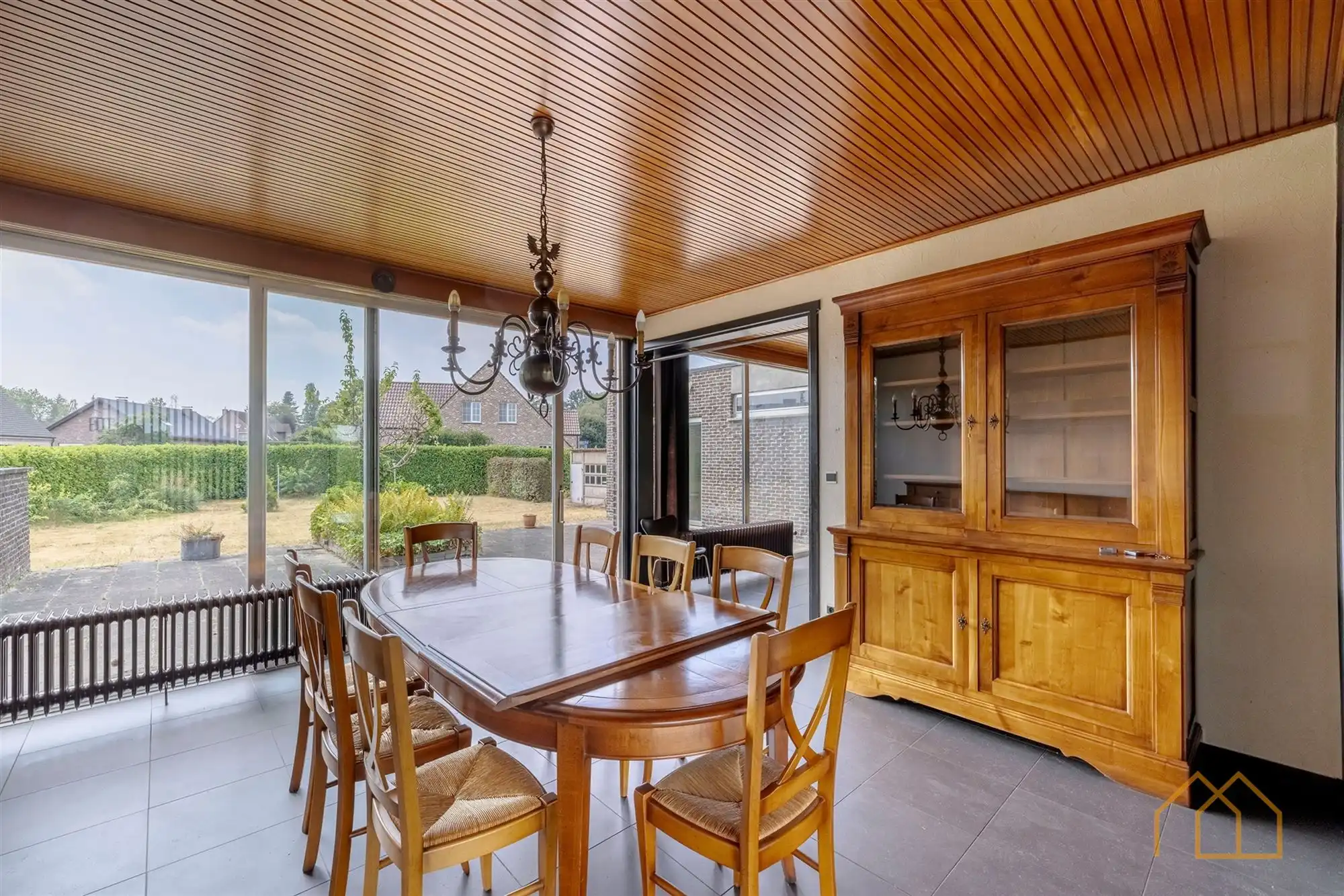 Laagbouw op 15are in groene omgeving foto 7