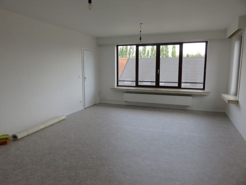 Lichtrijk appartement op 2de verdiep foto 3