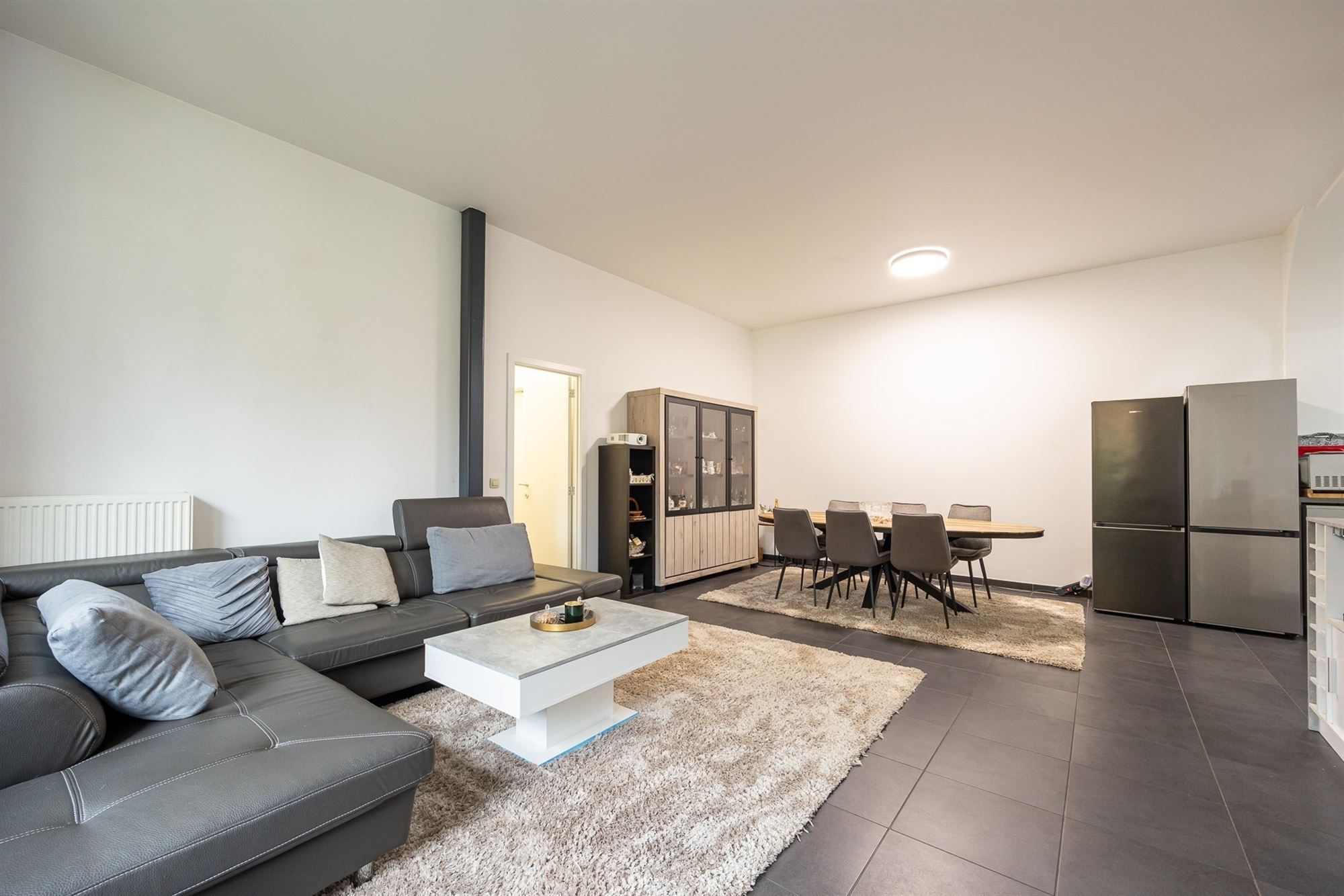 Ruim en lichtrijk 2 slpkr. app. met terras op TOPlocatie foto 6