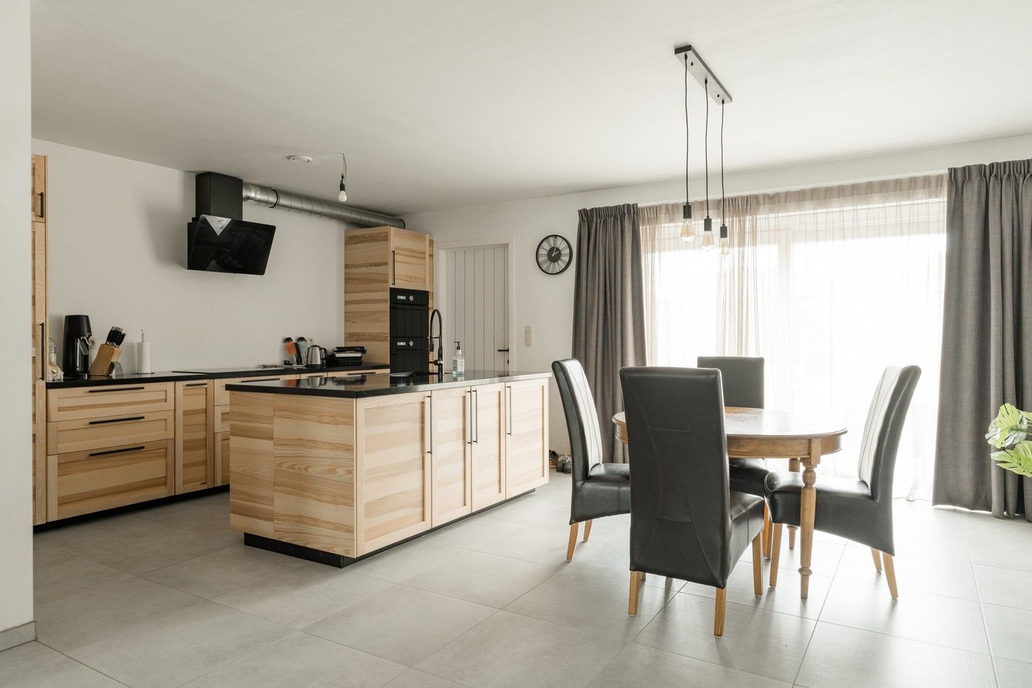 Mooie nieuwe 4 slk woning te Kleine Brogel foto 8