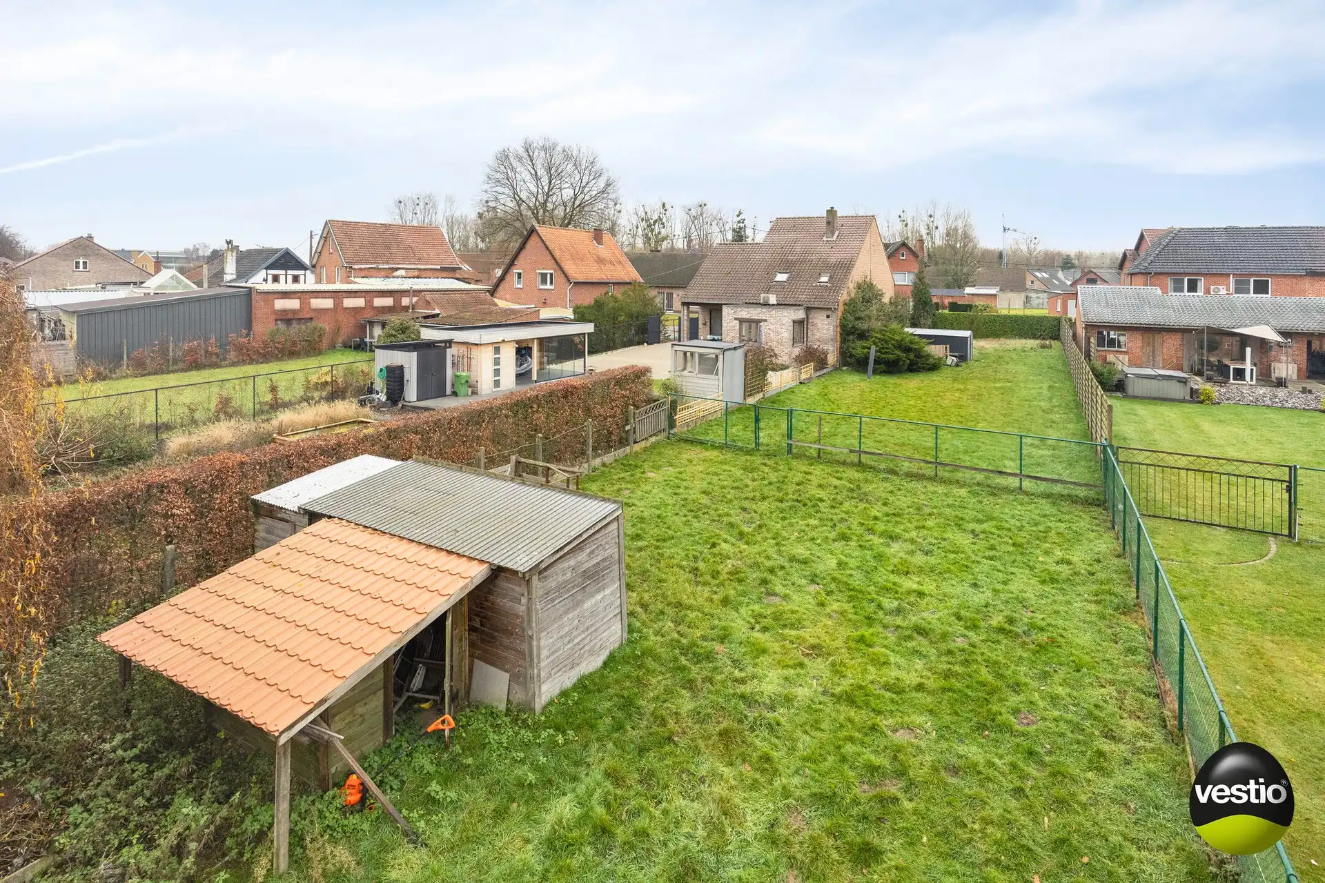 RUSTIG GELEGEN BOUWKAVEL VAN 7A75CA VOOR HOB TE WELLEN foto 5