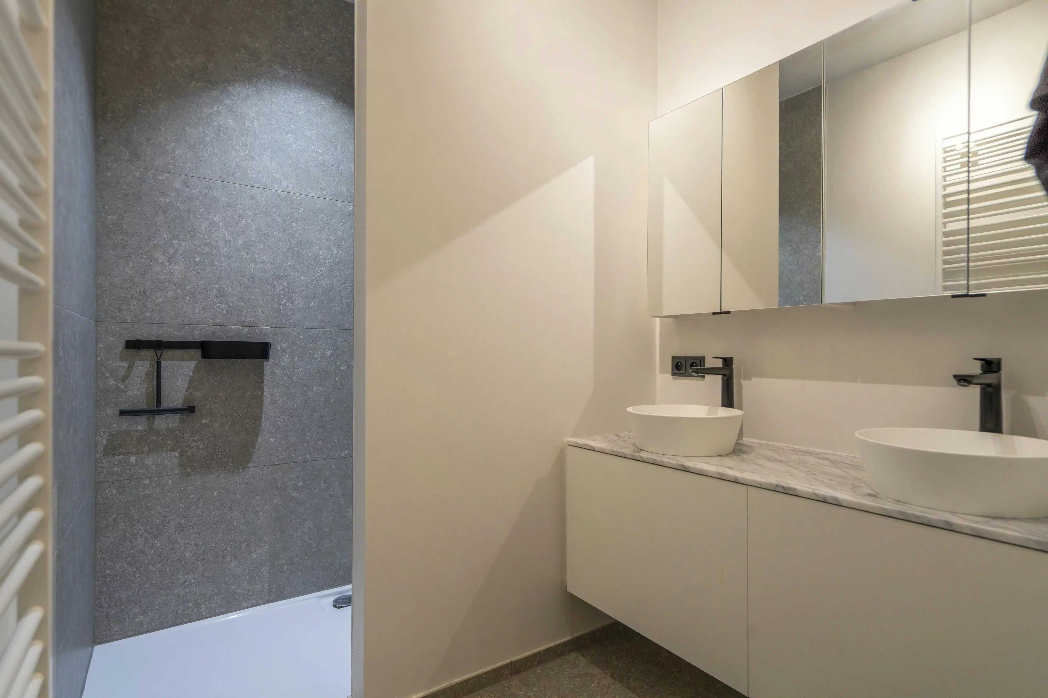 Luxueus appartement te koop in centrum Kortrijk! foto 11