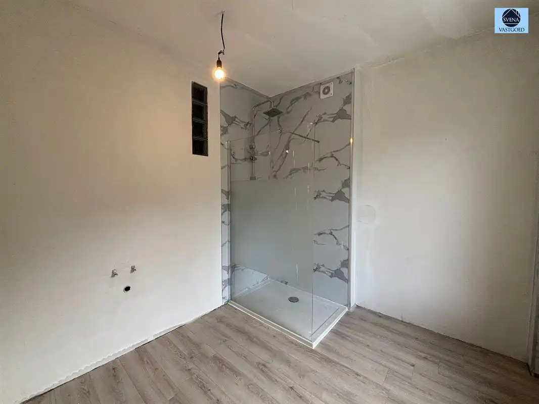 LEUKE STARTERSWONING MET 3 SLAAPKAMERS EN TUIN foto 8