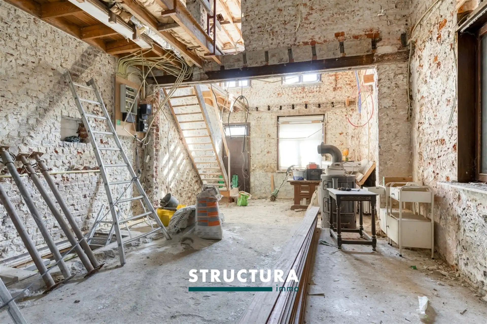 Casco woning met grote tuin  foto 6