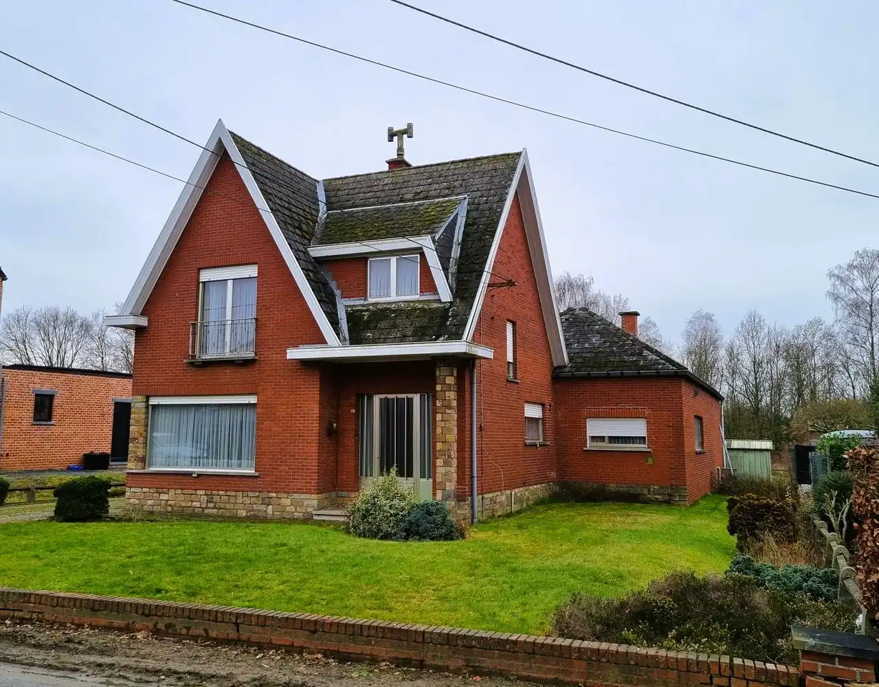 Hoofdfoto van de publicatie: Vrijstaande woning, rustig gelegen op een perceel met groen verzicht van 925m²