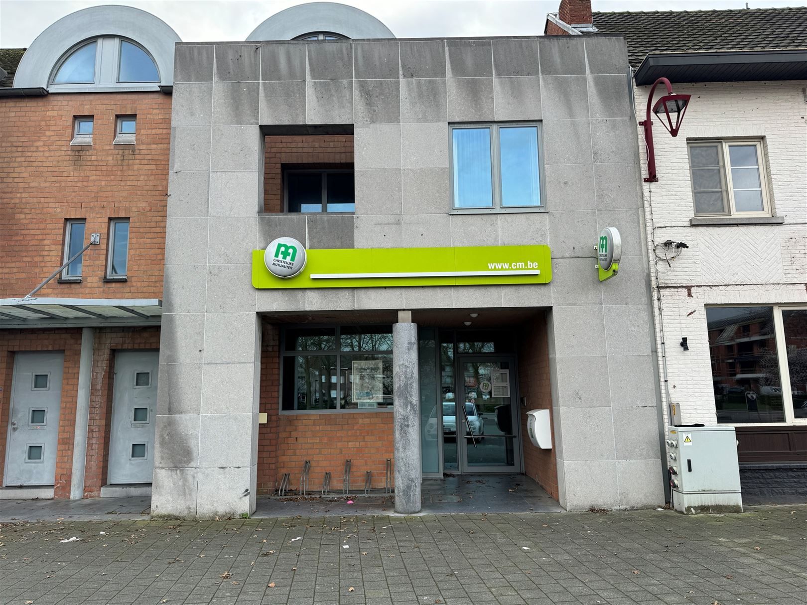 Kantoorruimte foto {{pictureIndex}}