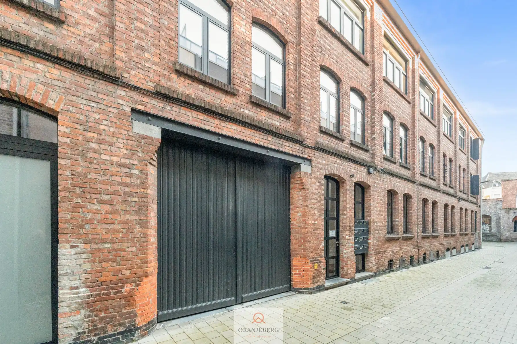 Uniek appartement in historisch gebouw foto 19