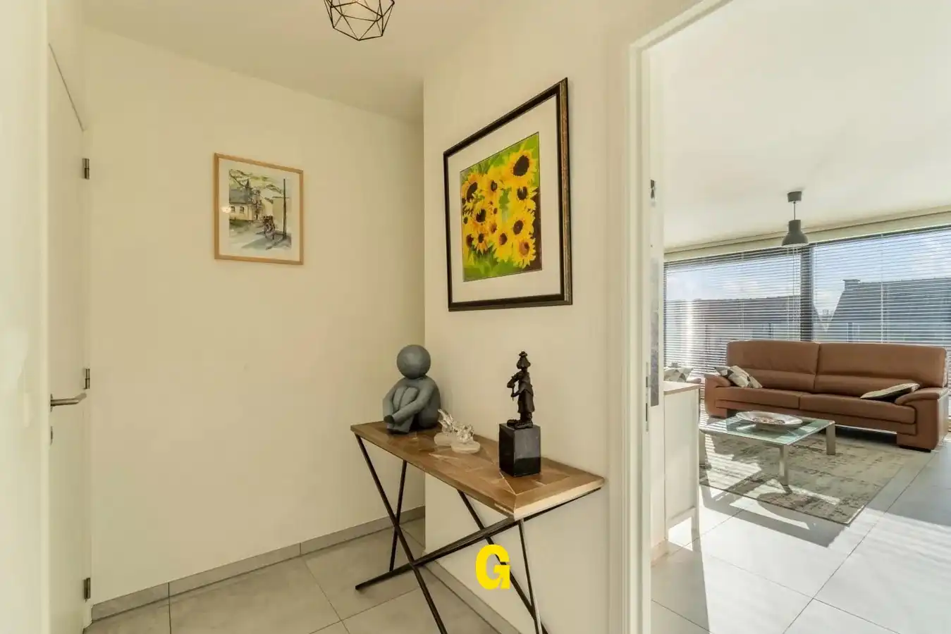 Knap hedendaags dakkappartement met ruime terrassen vlak bij het centrum foto 6