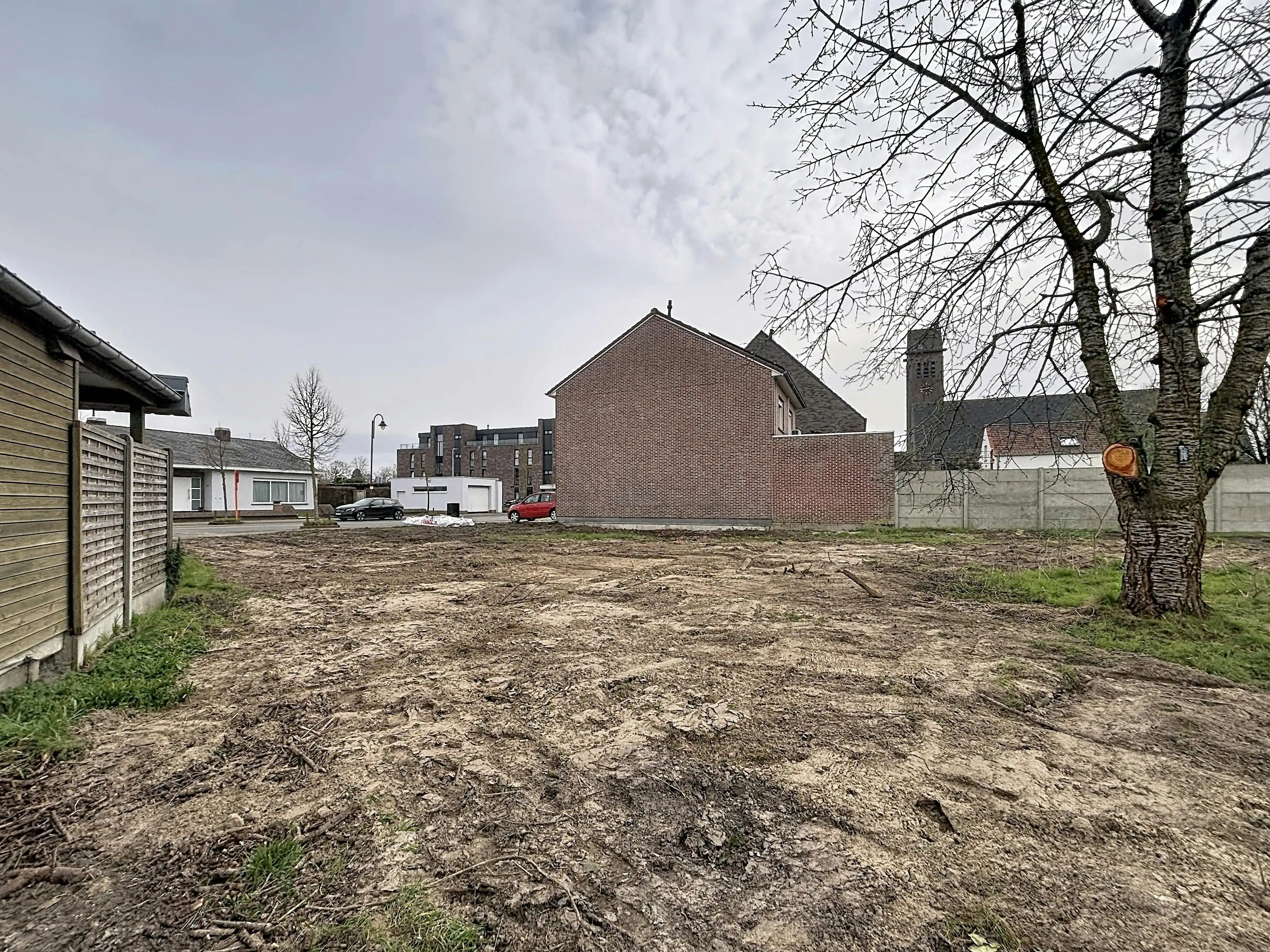 Residentieel gelegen bouwgrond (950m²) voor halfopen bebouwing in Aalter foto 9