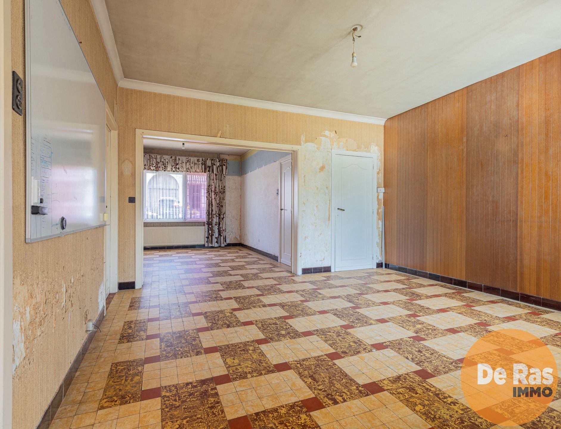 Hillegem - Ruime gezinswoning met 4 slpk, garage en tuin foto 11