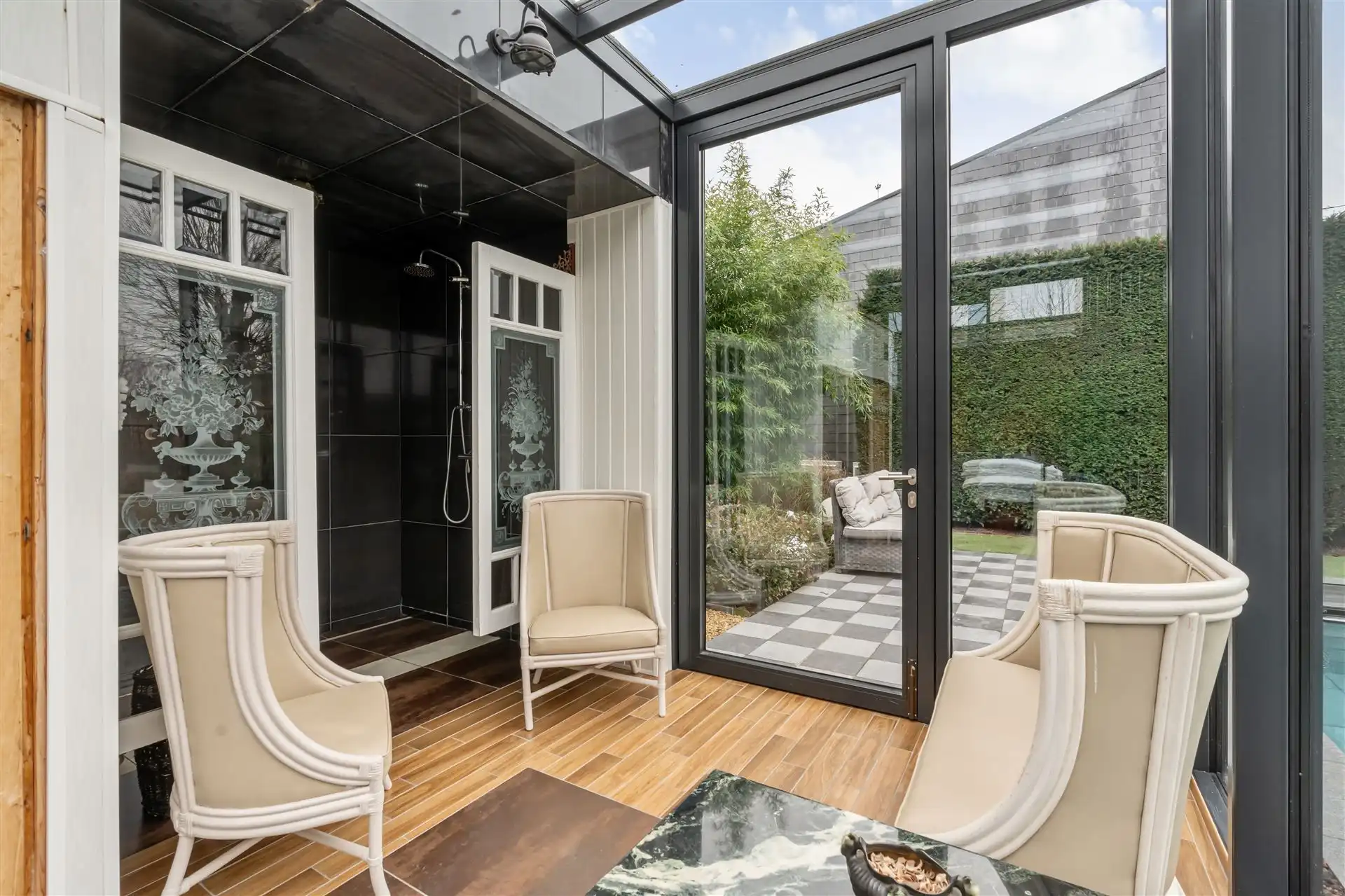 Herenhuis met B&B en wellness. foto 31