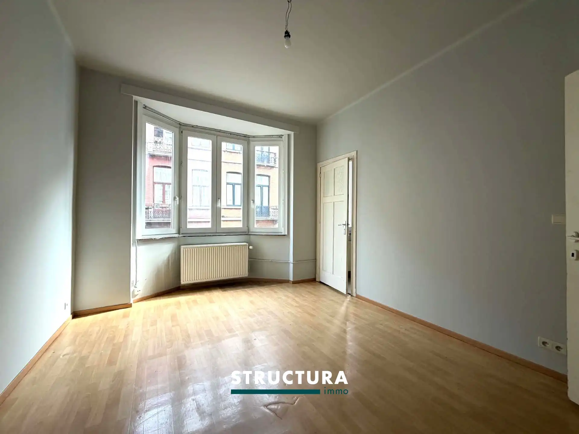 1-slaapkamerappartement te huur te Sint-Gillis. foto 2