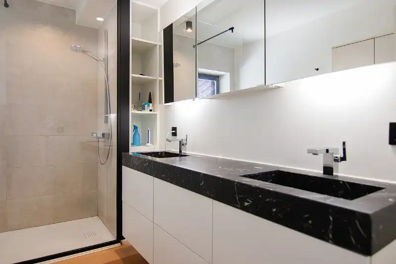 High-end, totaal gerenoveerde, ruime en energiezuinige woning met doordachte indeling op een TOP-locatie in Hasselt foto 24