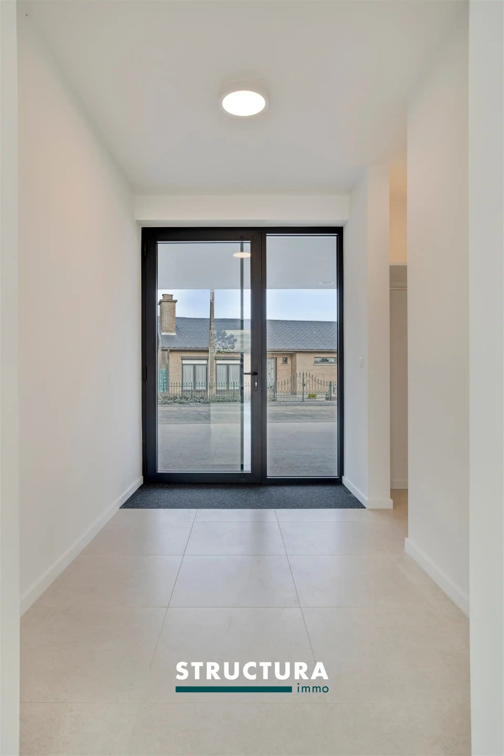 High end nieuwbouwoning met drie slapkamers foto 3