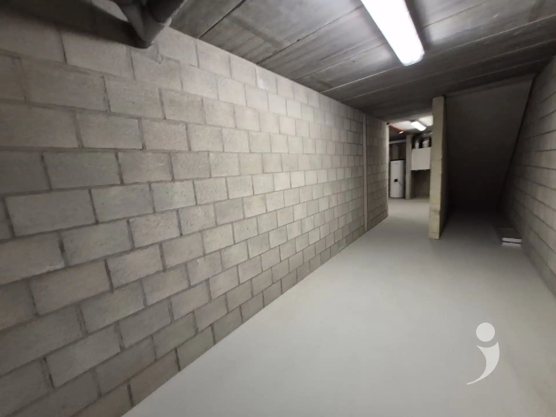 ééngezinswoning in een rustige wijk foto 24