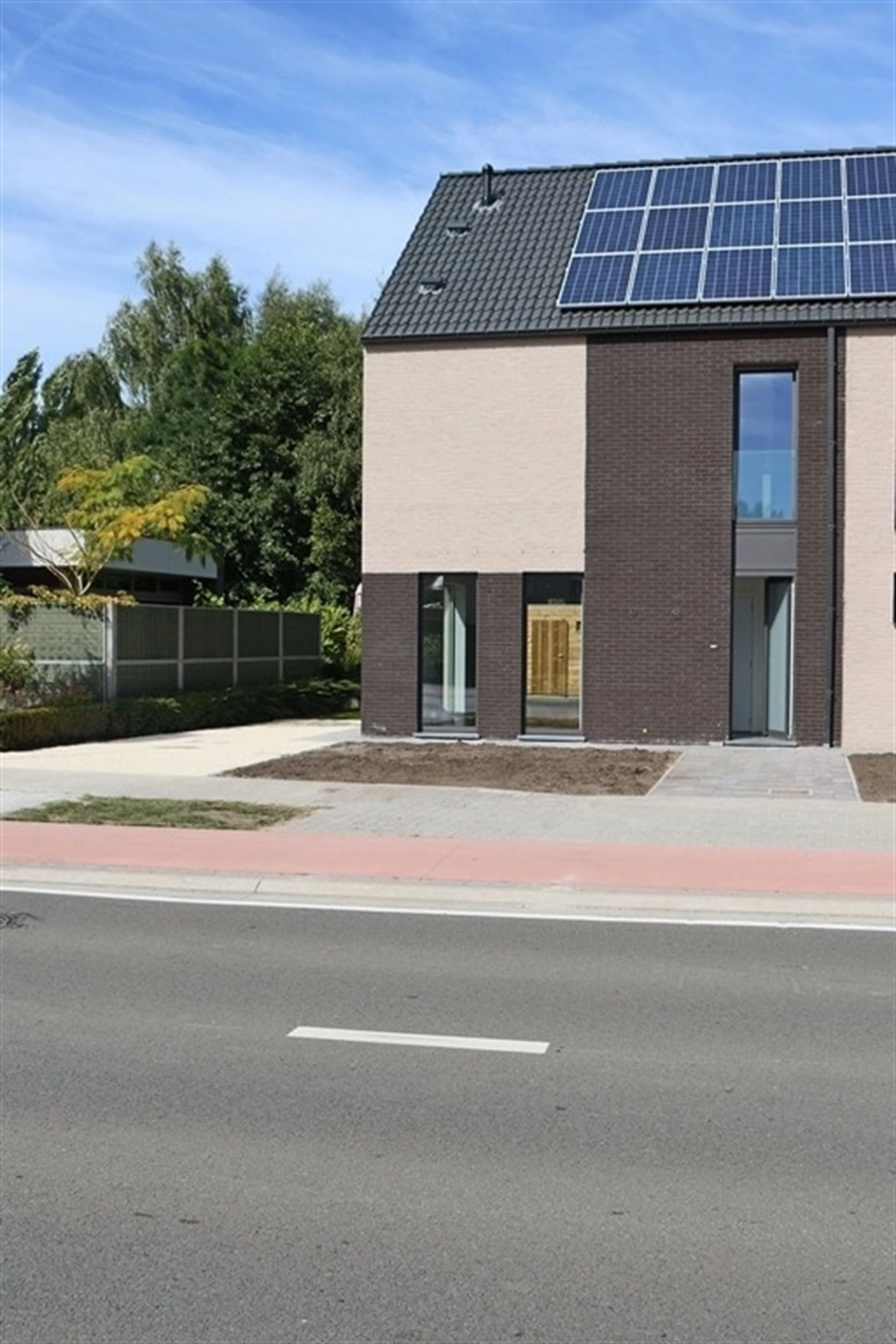 ()=>{if(producerUpdateValueVersion(node),producerAccessed(node),node.value===ERRORED)throw node.error;return node.value} Zepstraat 72 - 2811 Hombeek