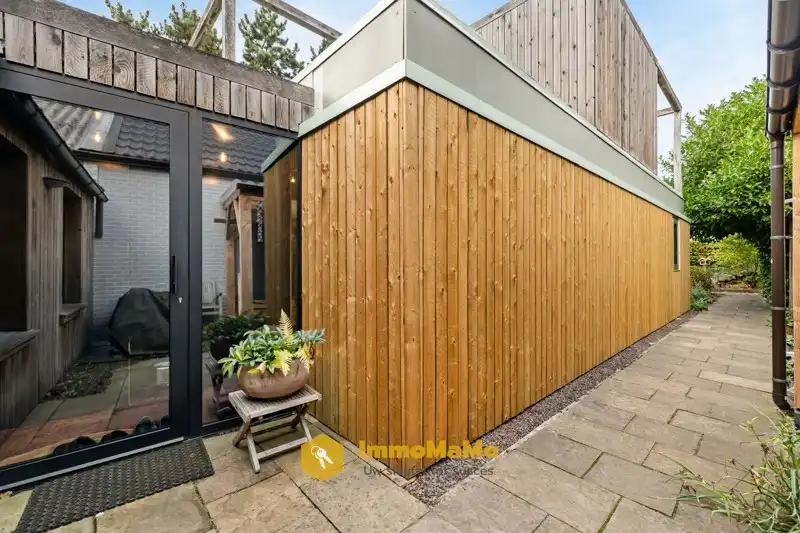 INSTAPKLARE GEZINSWONING MET 3 SLAAPKAMERS EN GROENE TUIN TE KOOP IN WACHTEBEKE foto 3