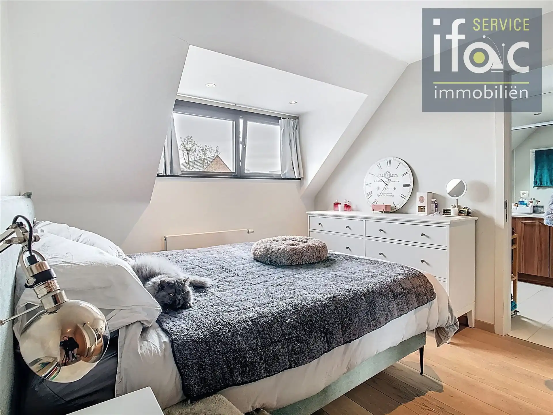 Duplex 2 slpk, 2 badk, terras en garage foto 14