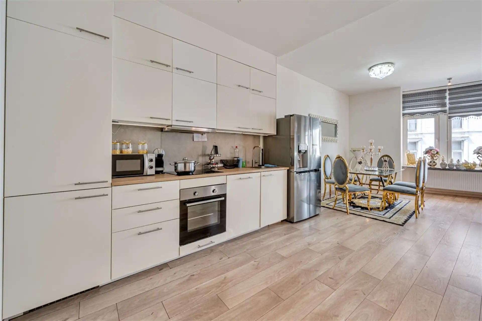 Appartement met 2 slaapkamers vlakbij Grote Markt Aalst foto 2