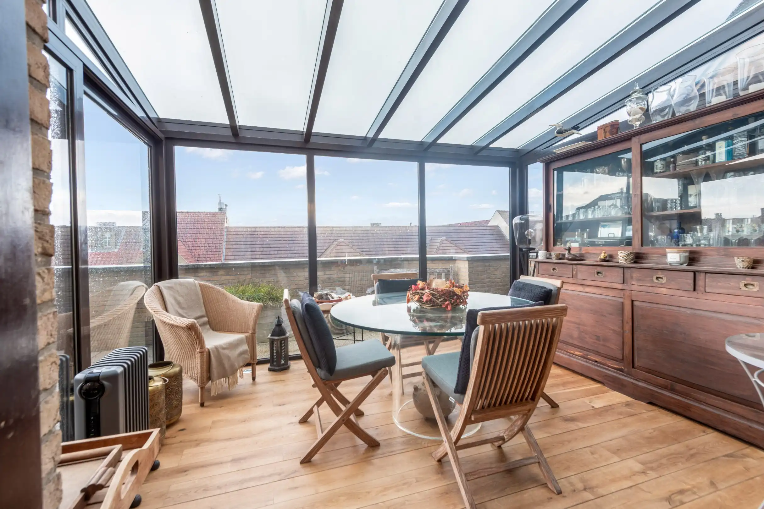 Zonovergoten penthouse met twee mooie terrassen tegen de Zoutelaan op wandelsafstand van de zeedijk. foto 7