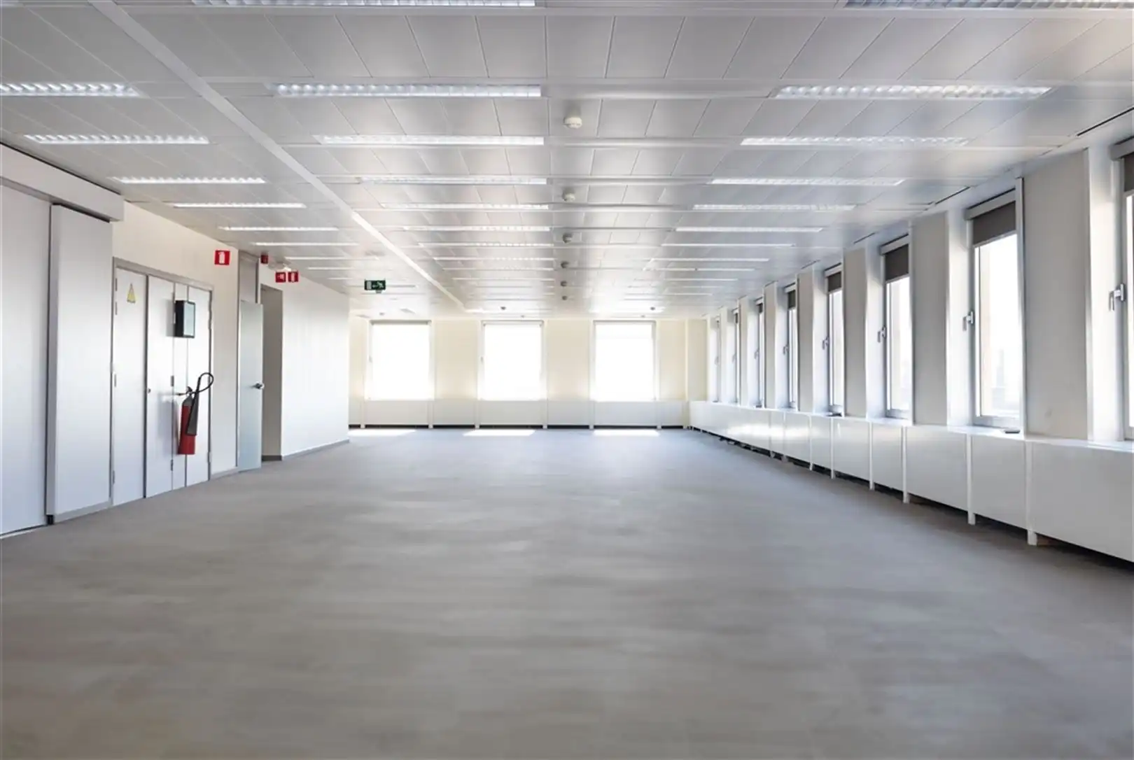 NERVIENS 85: 601m² beschikbaar foto 18